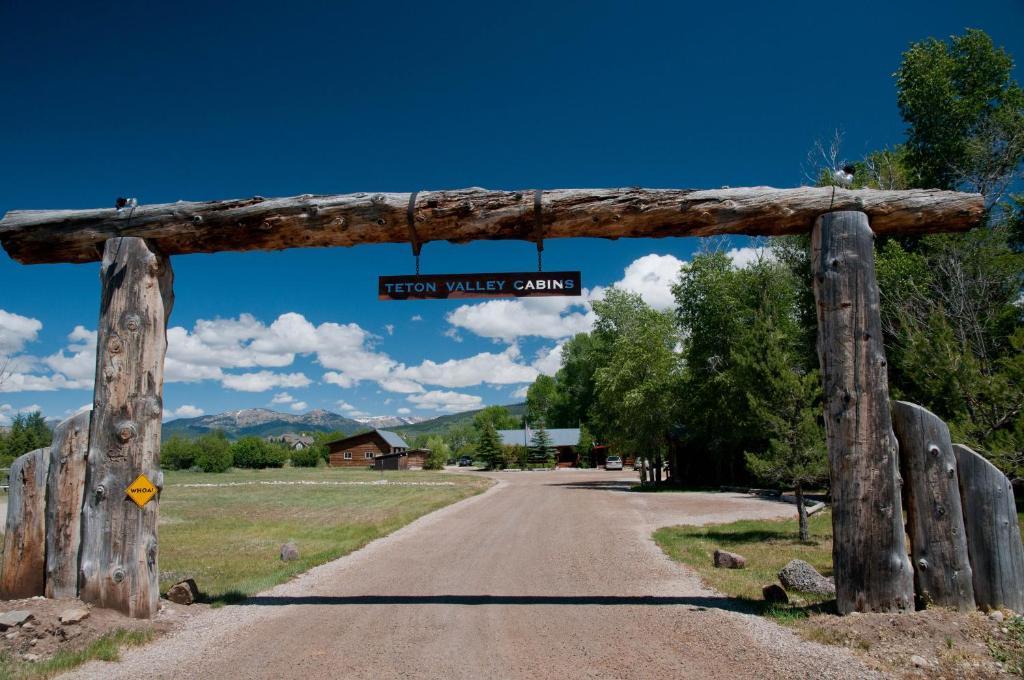Teton Valley Cabins ドリッグス エクステリア 写真